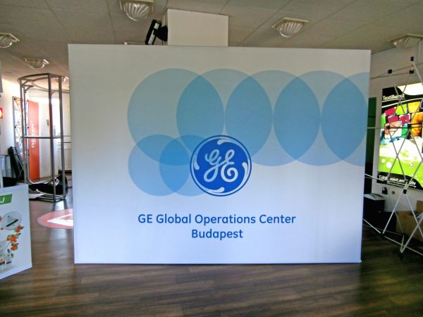 GE Global Operations Center exkluzív fal